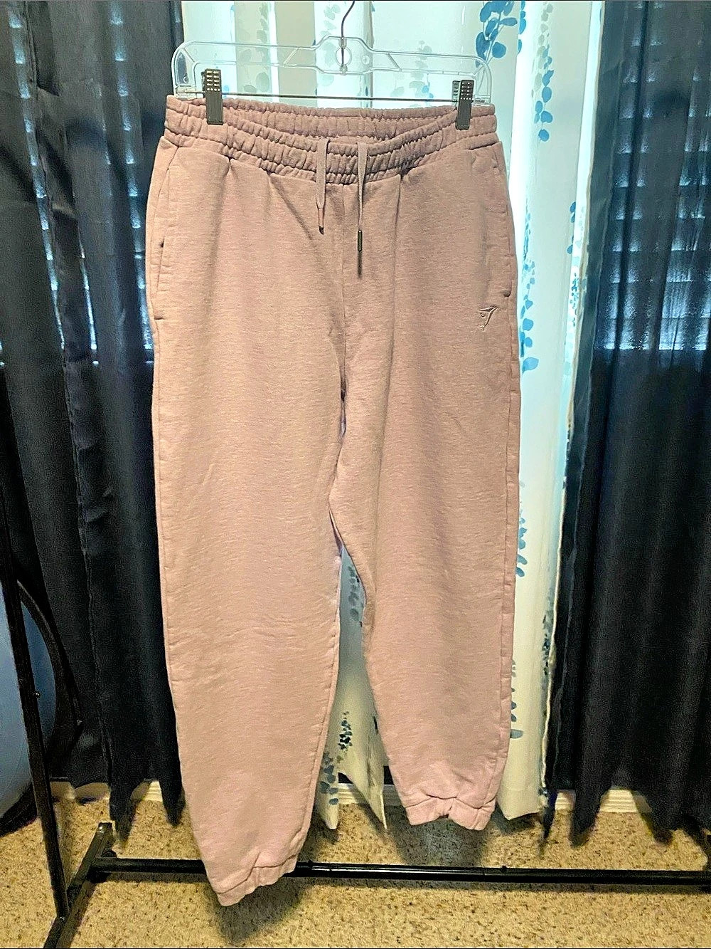 GYMSHARK Jogger Pants in Purple Size Medium Like New